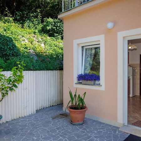 Apartment Studio Close To Sea Krk Town Bagian luar foto